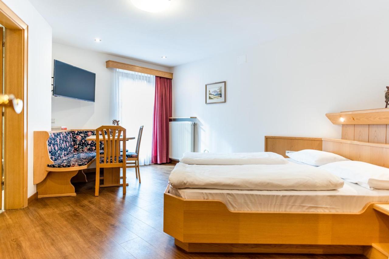 Hotel Vernel Santa Cristina Val Gardena Dış mekan fotoğraf