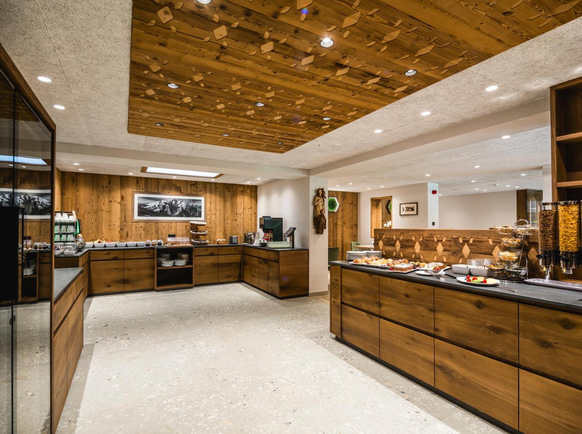 Hotel Vernel Santa Cristina Val Gardena Dış mekan fotoğraf