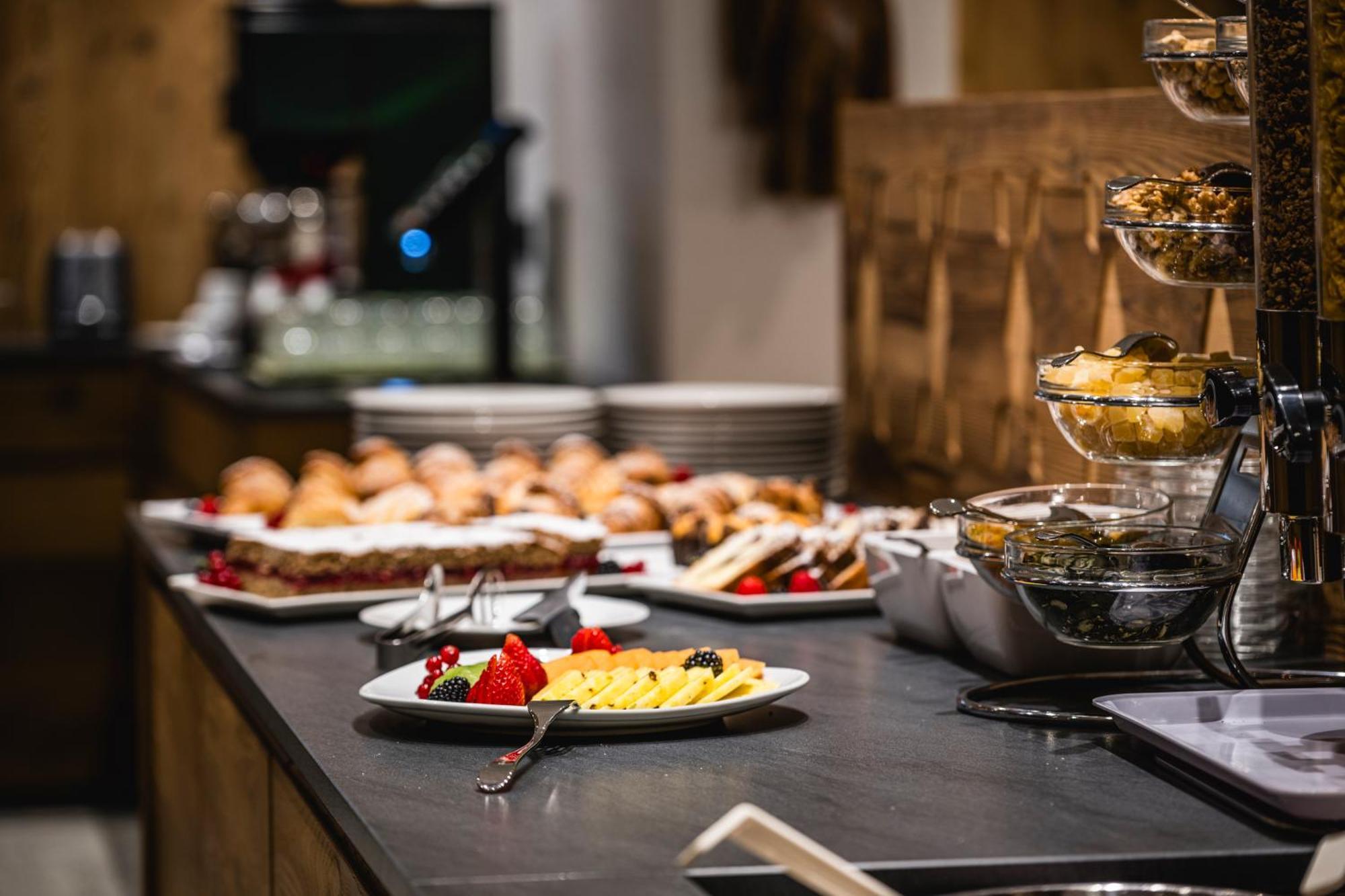 Hotel Vernel Santa Cristina Val Gardena Dış mekan fotoğraf